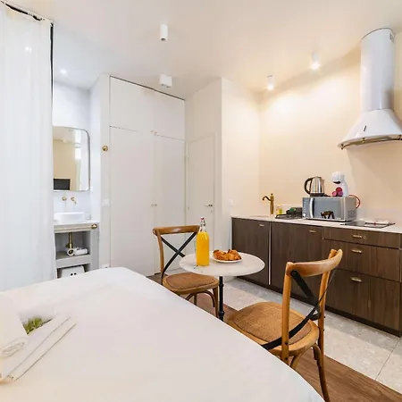 De Charme Quartier Tour Eiffel - 2p Apartman