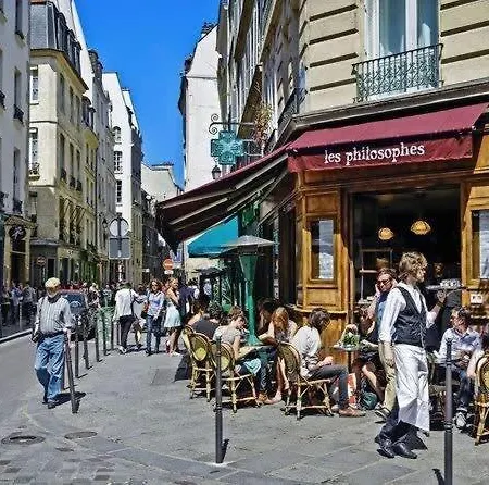 De Charme Quartier Tour Eiffel - 2p Διαμέρισμα *